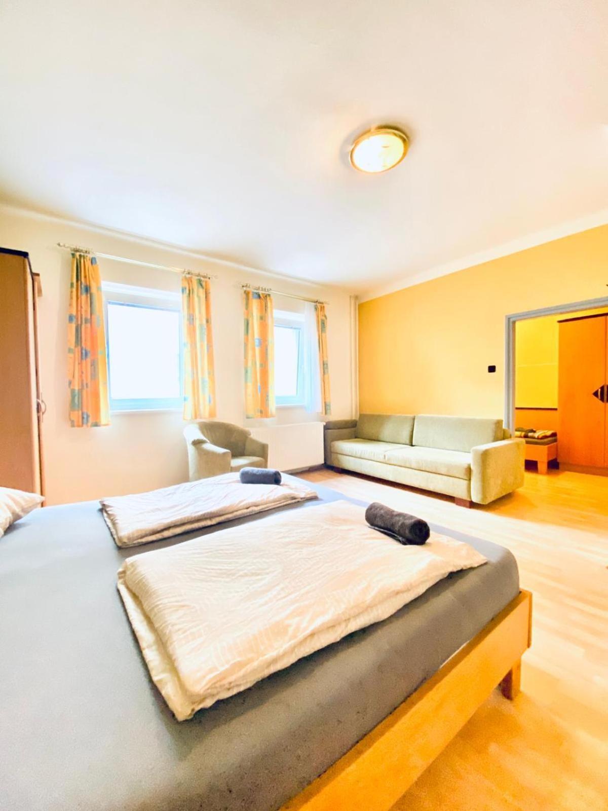 Affordable Central Rooms, 10-Min To Lugner City Wiedeń Zewnętrze zdjęcie