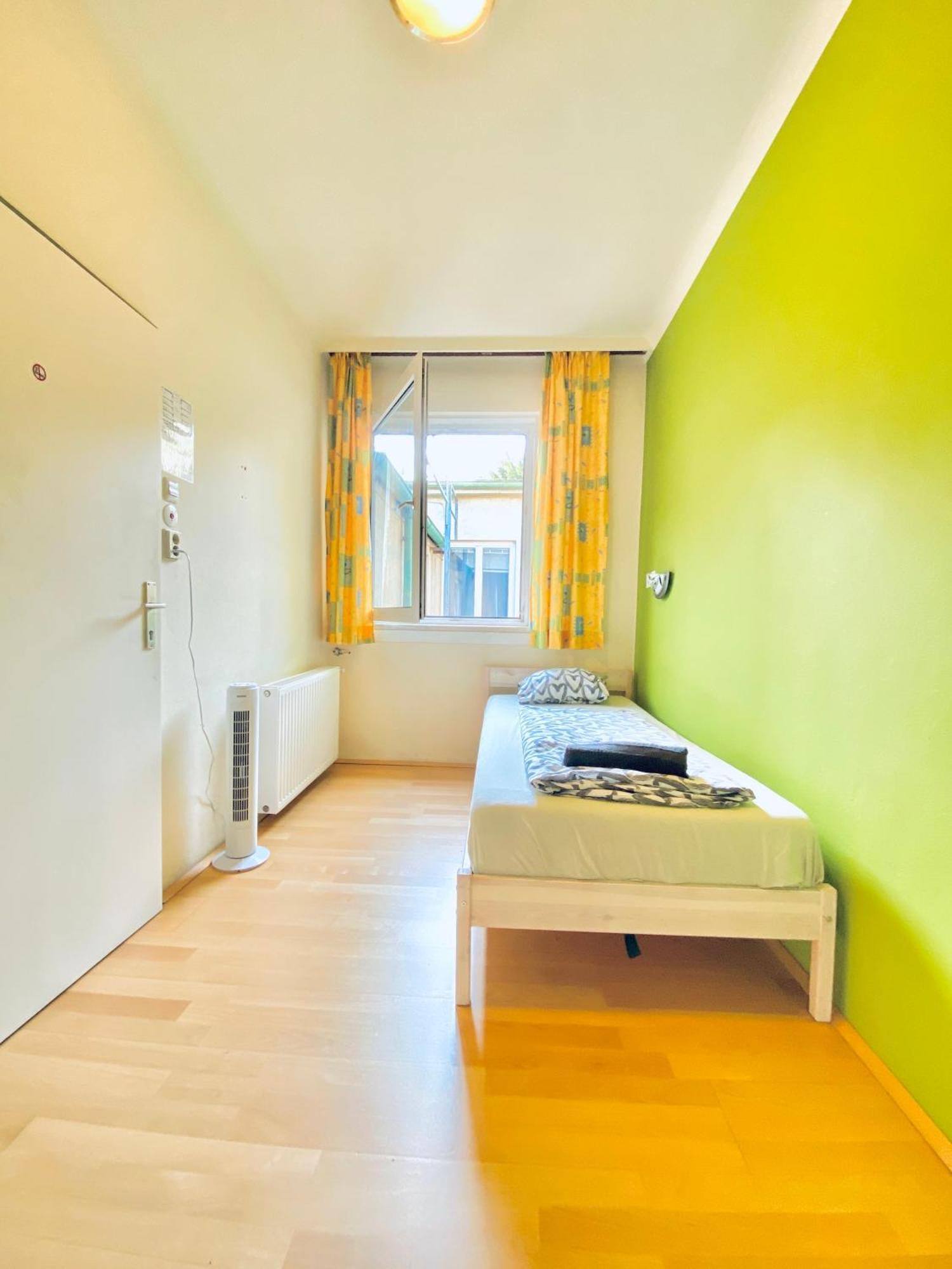 Affordable Central Rooms, 10-Min To Lugner City Wiedeń Zewnętrze zdjęcie