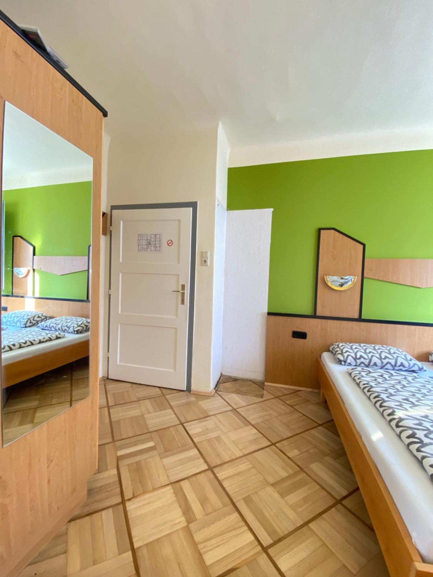 Affordable Central Rooms, 10-Min To Lugner City Wiedeń Zewnętrze zdjęcie