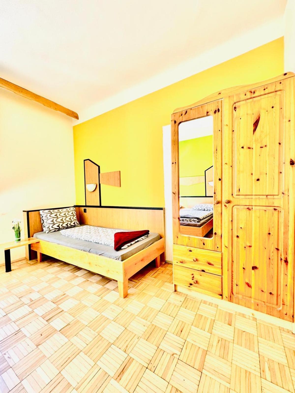 Affordable Central Rooms, 10-Min To Lugner City Wiedeń Zewnętrze zdjęcie