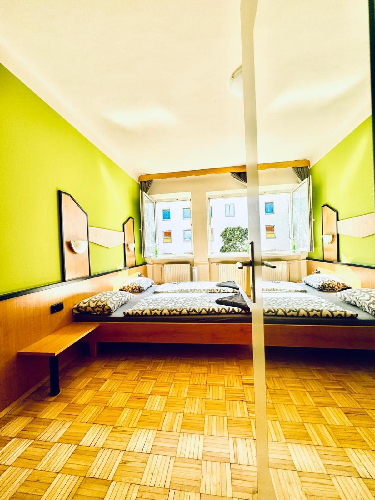 Affordable Central Rooms, 10-Min To Lugner City Wiedeń Zewnętrze zdjęcie