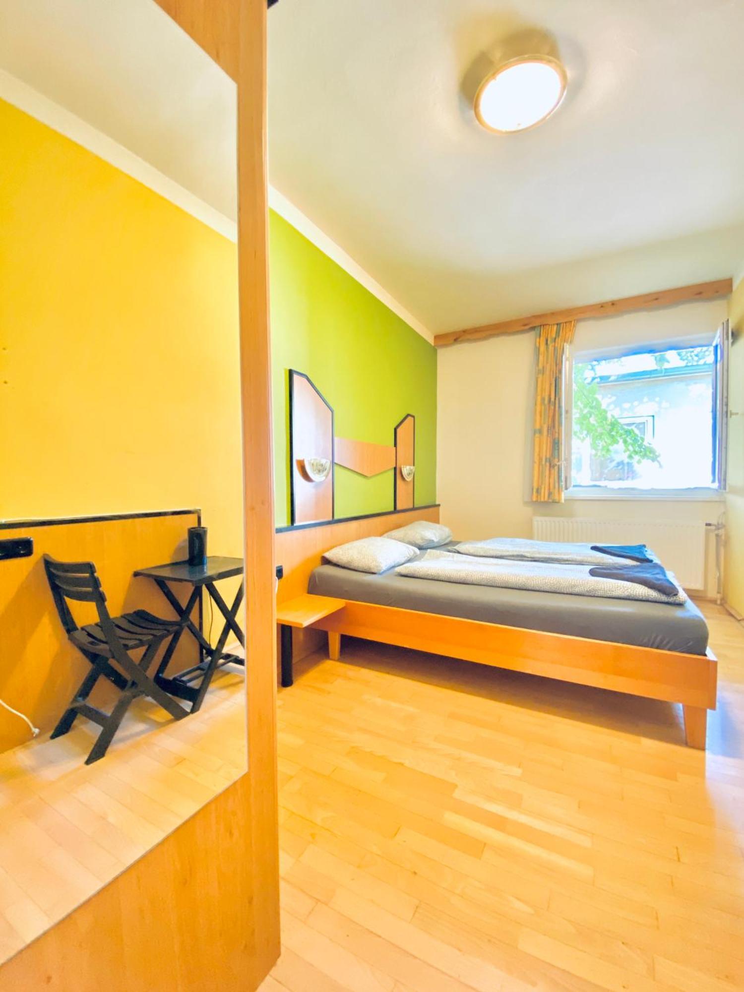 Affordable Central Rooms, 10-Min To Lugner City Wiedeń Zewnętrze zdjęcie