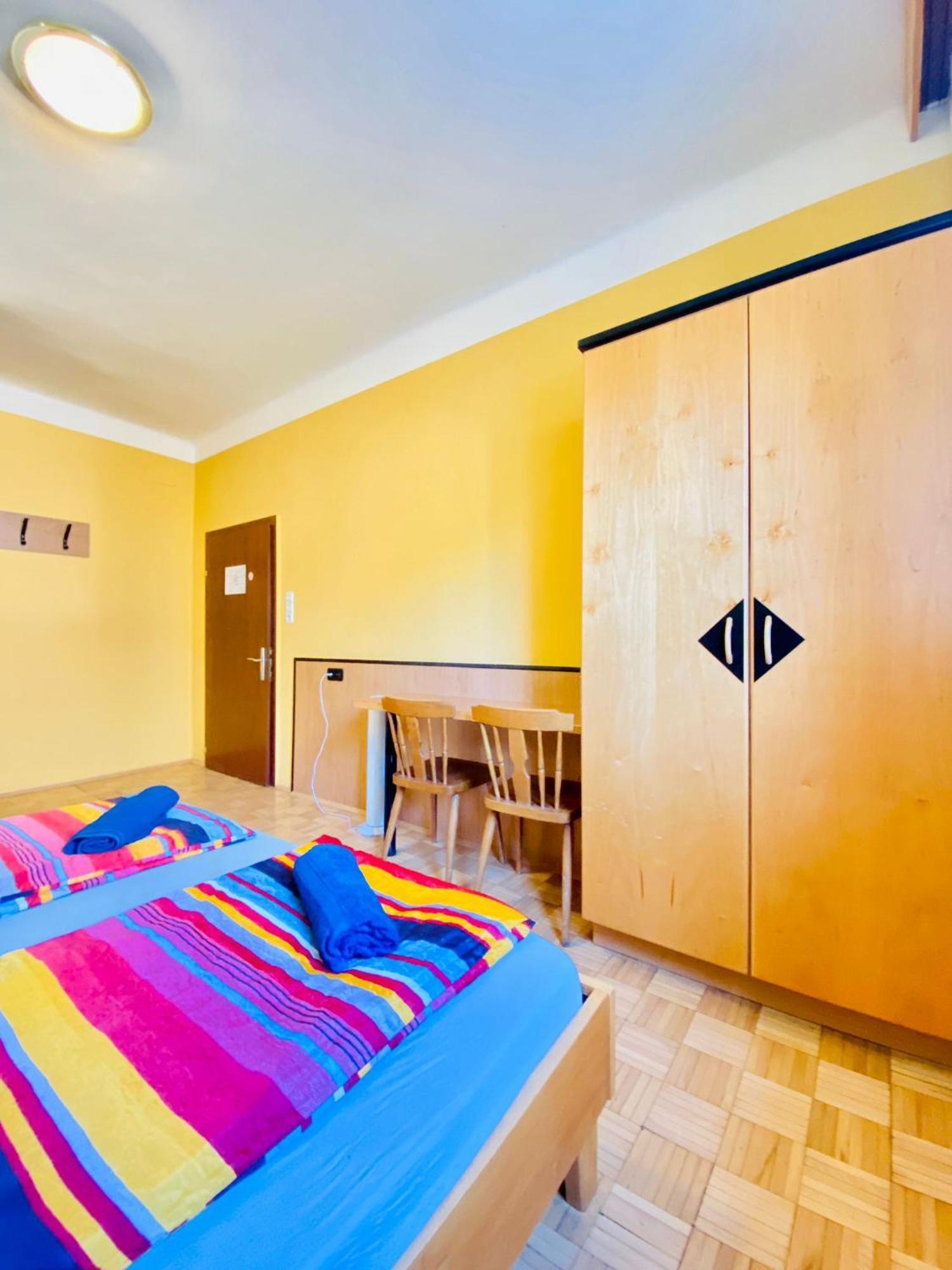 Affordable Central Rooms, 10-Min To Lugner City Wiedeń Zewnętrze zdjęcie