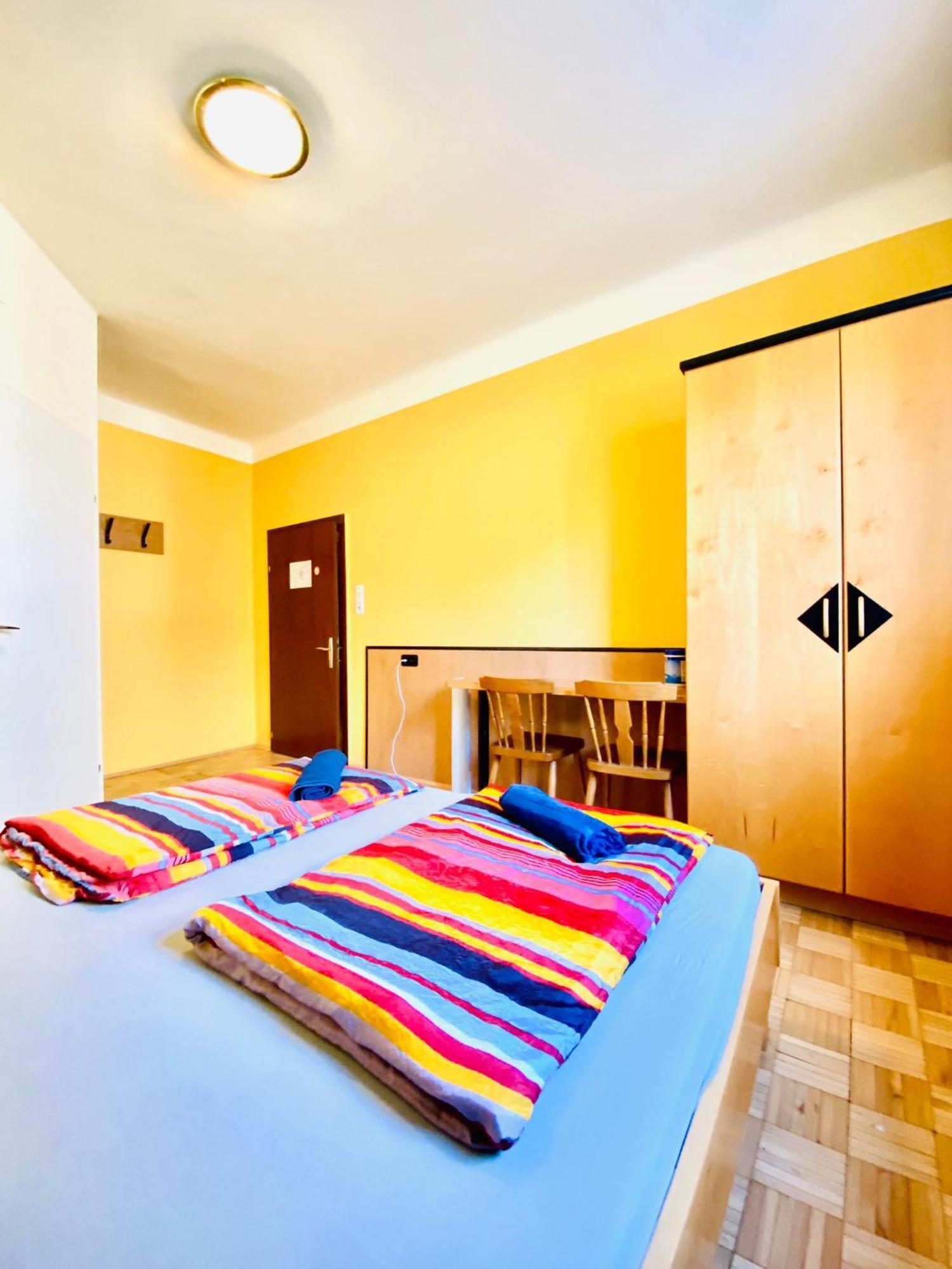 Affordable Central Rooms, 10-Min To Lugner City Wiedeń Zewnętrze zdjęcie