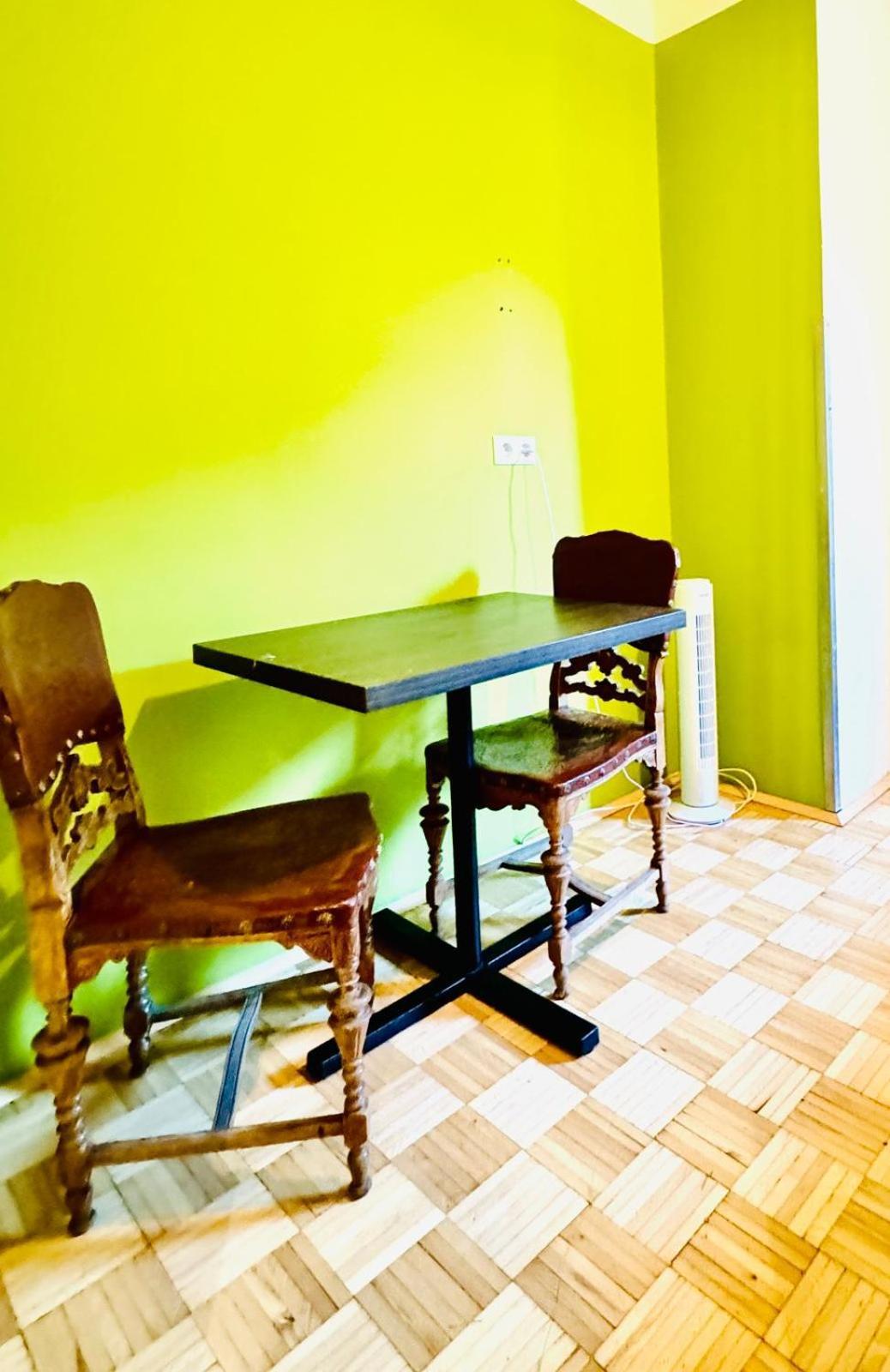 Affordable Central Rooms, 10-Min To Lugner City Wiedeń Zewnętrze zdjęcie