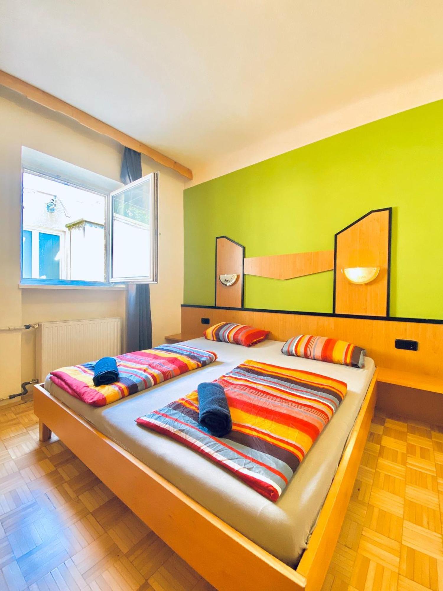 Affordable Central Rooms, 10-Min To Lugner City Wiedeń Zewnętrze zdjęcie